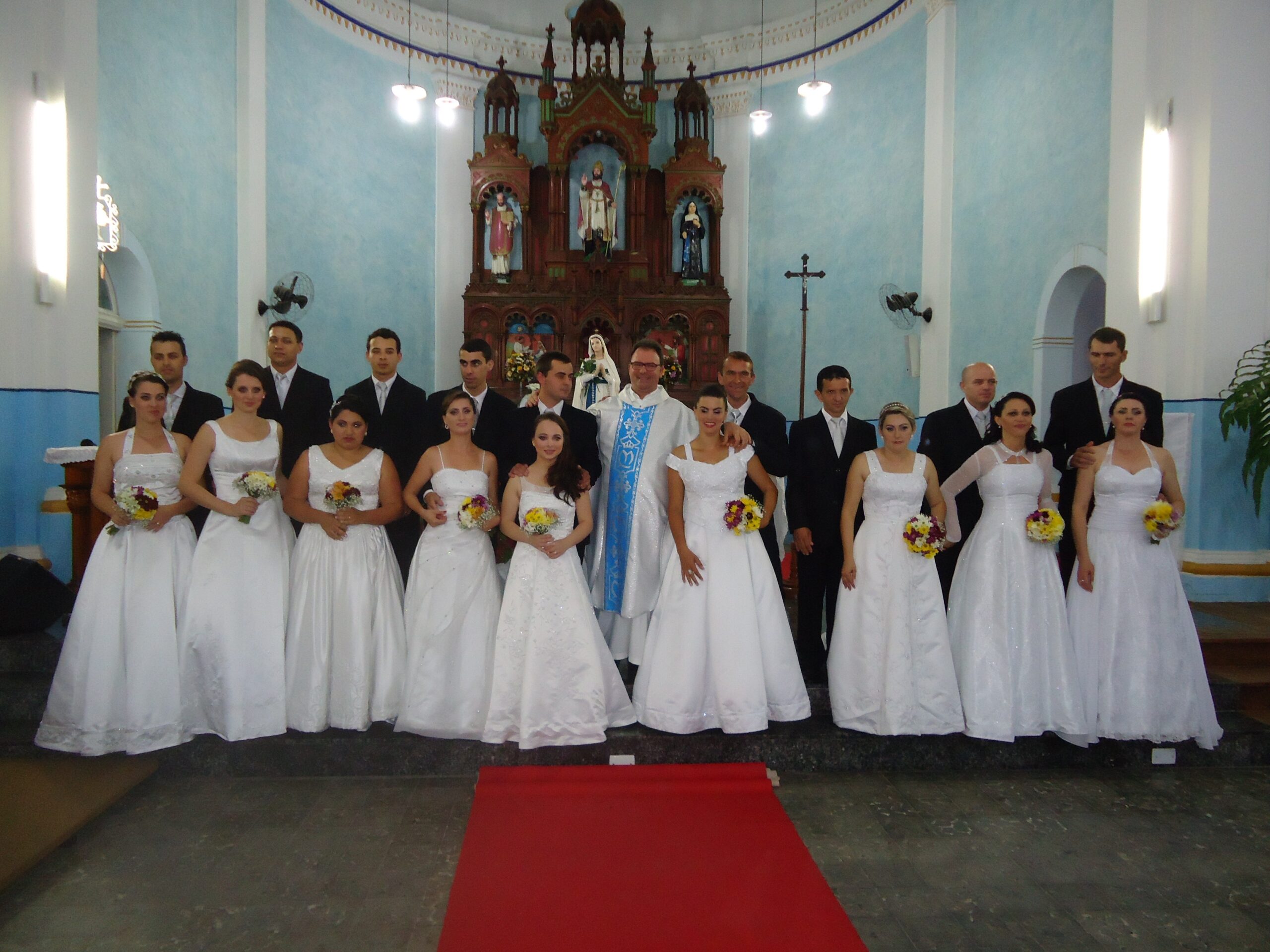 1º Casamento Coletivo Neotrentino ocorreu em outubro de 2015