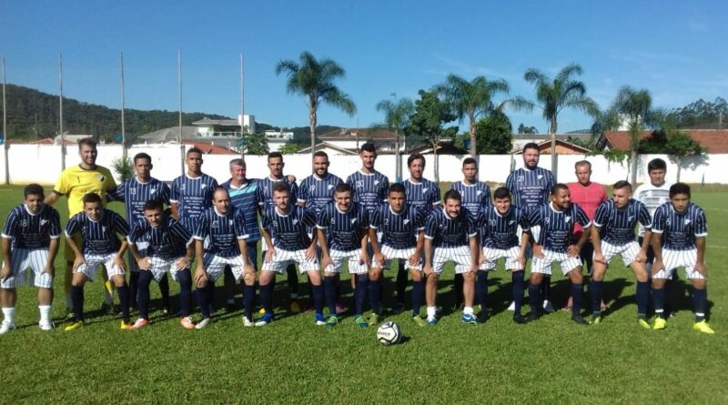 Besenello/Humaitá segue na liderança do Campeonato